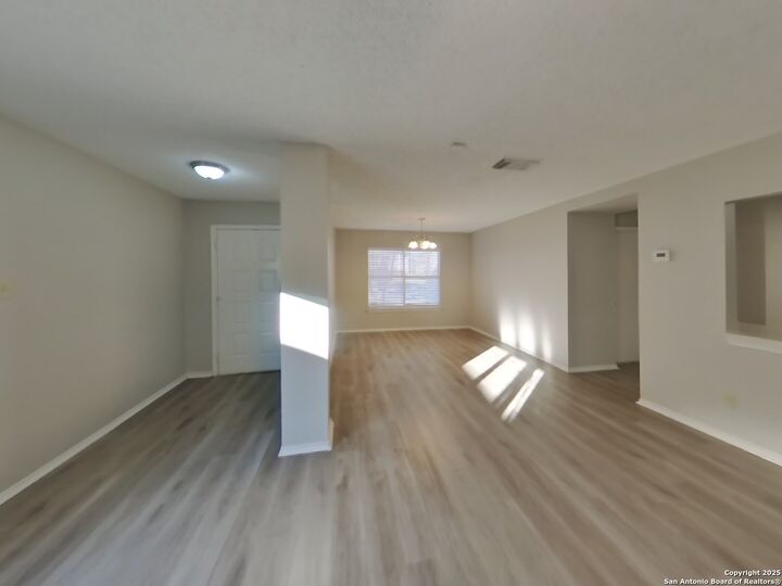 Property Photo:  8230 Longhorn Ridge  TX 78109 