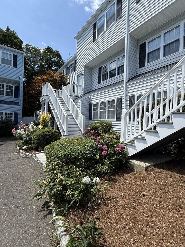 Property Photo: 14-1/2 Fairview Avenue C7 CT 06850