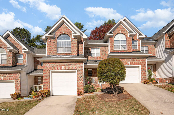 118 Grande Meadow Way  Cary NC 27513 photo