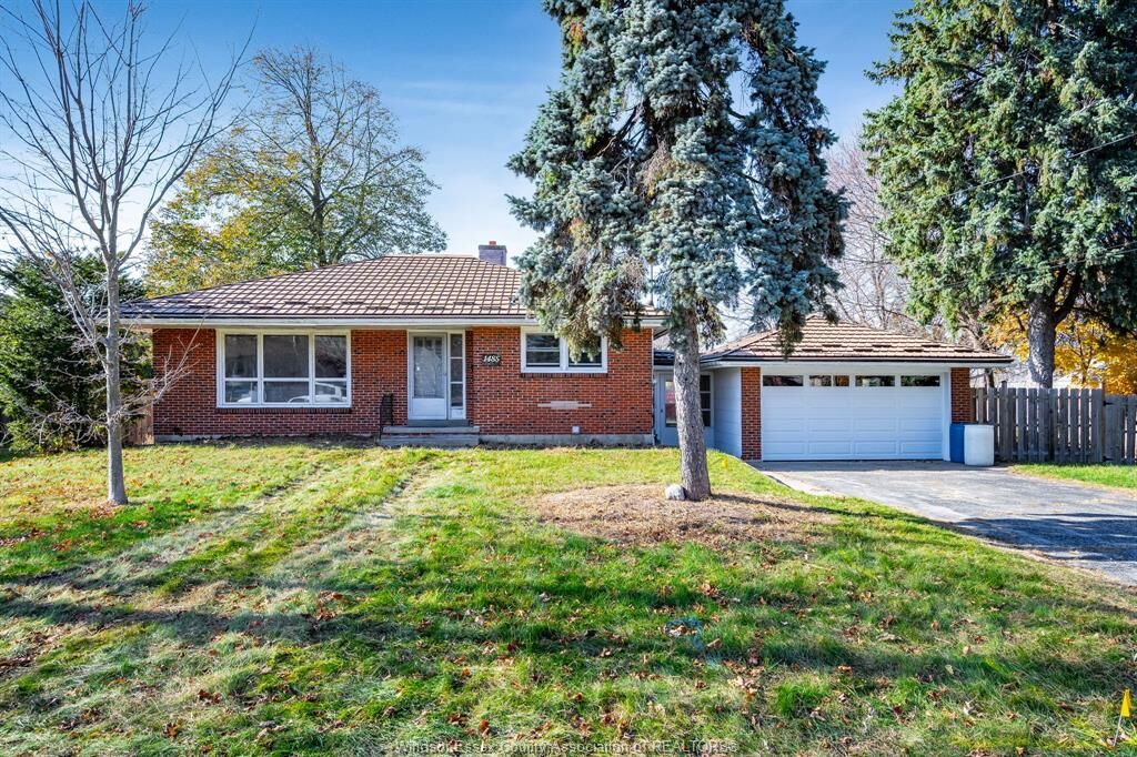 Property Photo:  1485 Wellington Union  ON N9Y 2T8 