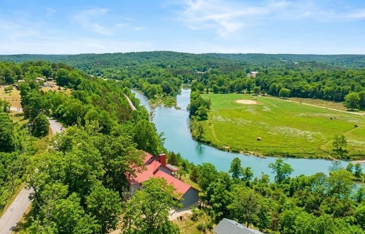Property Photo:  45 Bluff Road  AR 72542 