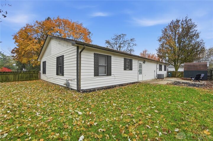 Property Photo:  1360 Vista Ridge Drive  OH 45342 