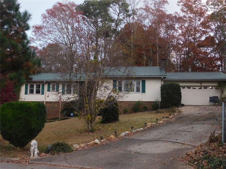 Property Photo: 2273 Hampton Trail SE GA 30013