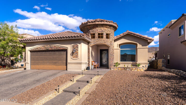 1444 Franklin Dell Street  El Paso TX 79912 photo