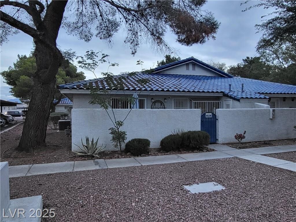 Property Photo:  2120 Willowbury Drive C  NV 89108 