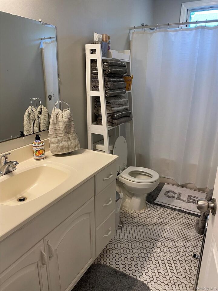 Property Photo:  35750 Main Road  NY 11935 