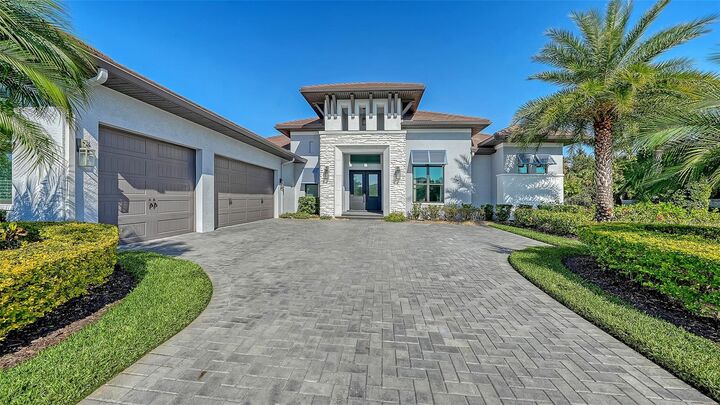 Property Photo:  9224 Starry Night Avenue  FL 34241 