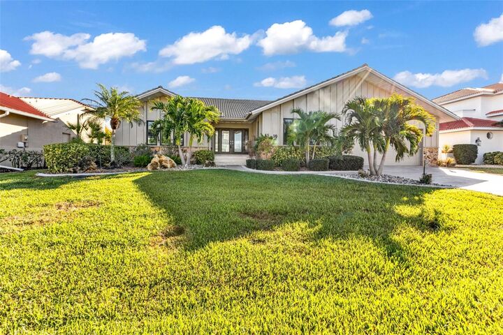 Property Photo:  10 Tropicana Drive  FL 33950 