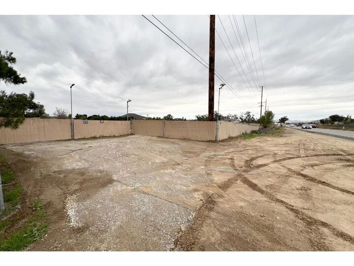 Property Photo:  33761 Leon Rd  CA 92596 