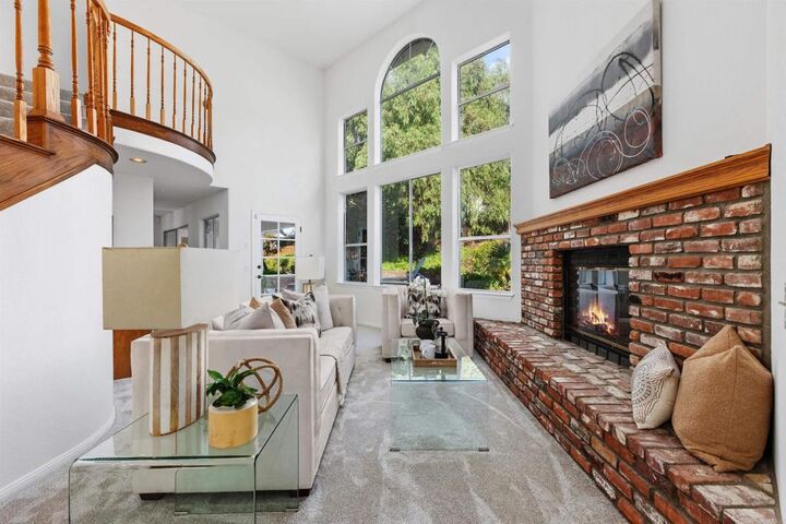 Property Photo:  1474 Via Encinos Drive  CA 92028 