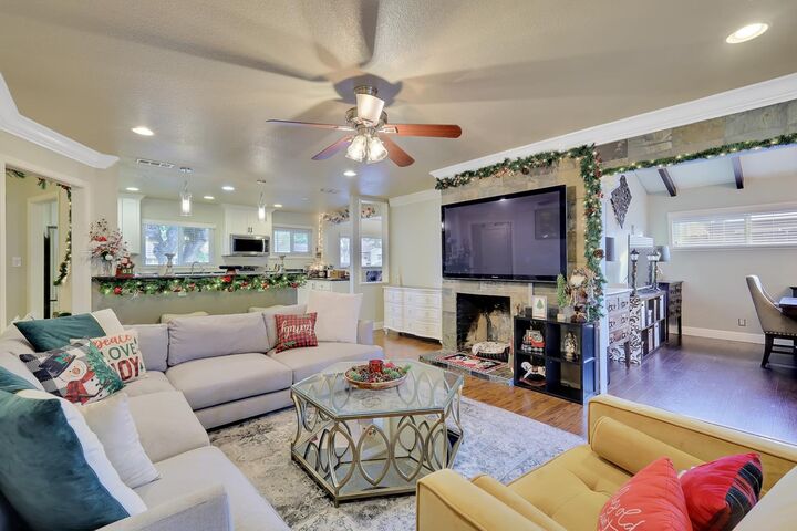 Property Photo:  1409 Keeney Way  CA 95864 