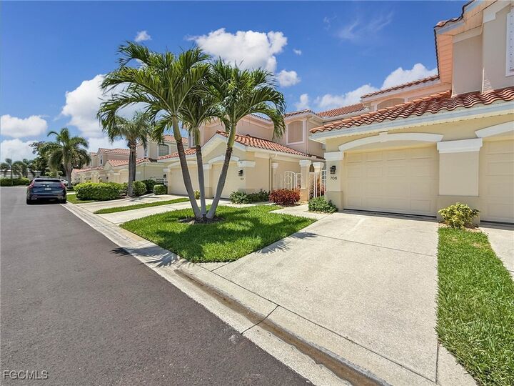 Property Photo:  15054 Tamarind Cay Court 706  FL 33908 