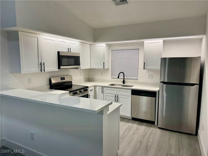 Property Photo: 6016 Lacota Avenue FL 33905