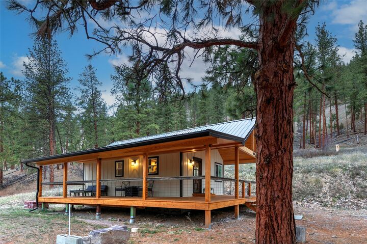 Property Photo:  30260 Beavertail Road  MT 59825 