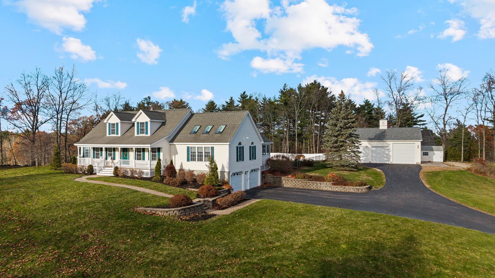 Property Photo:  111 Sandown Road  NH 03036 