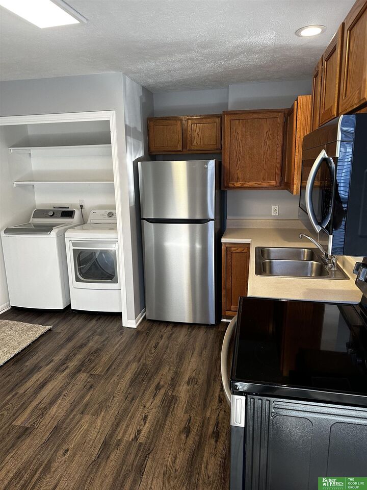 Property Photo: 1744 N 24th Street NE 68503