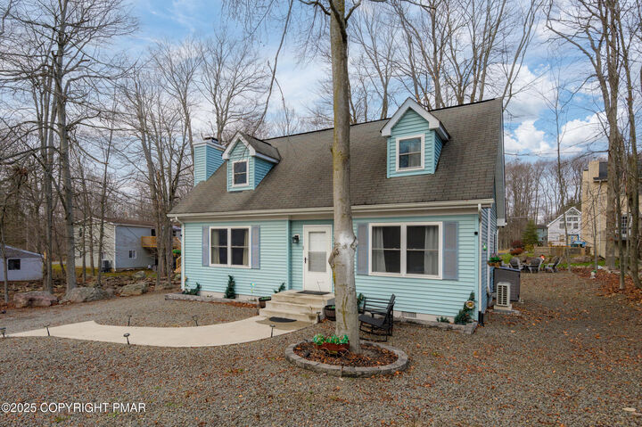 Property Photo:  7430 Ventnor Drive  PA 18466 