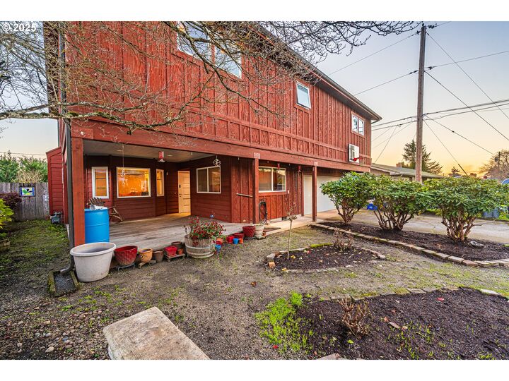 Property Photo:  3333 Hayden Bridge Rd  OR 97477 