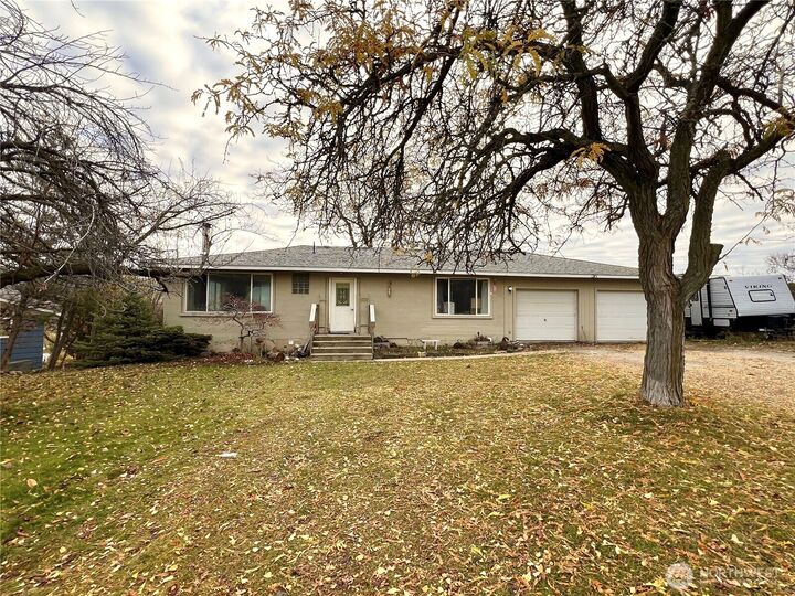 Property Photo:  1815  Kay Street  WA 98844 