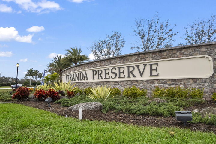 Property Photo: 792 SE Bloomfield Road FL 34986
