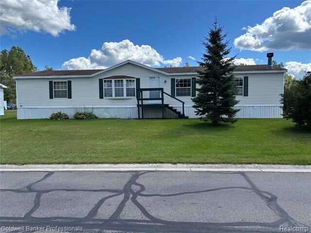 315 Orchard Cove Drive  Otisville Vlg MI 48463 photo