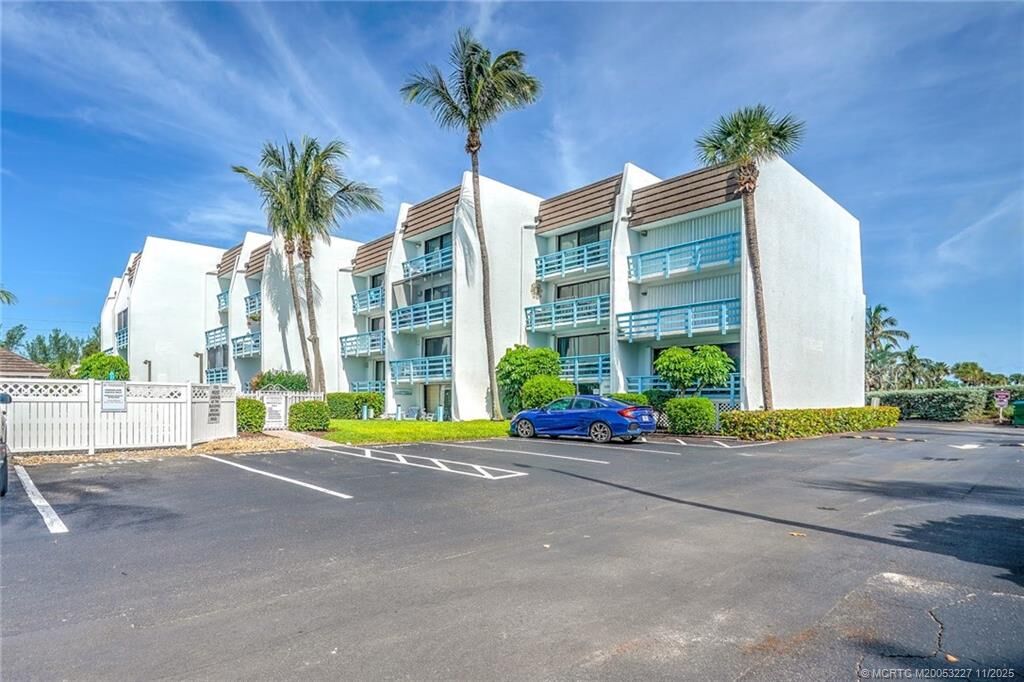 Property Photo:  11000 S Ocean Drive 6-G  FL 34957 