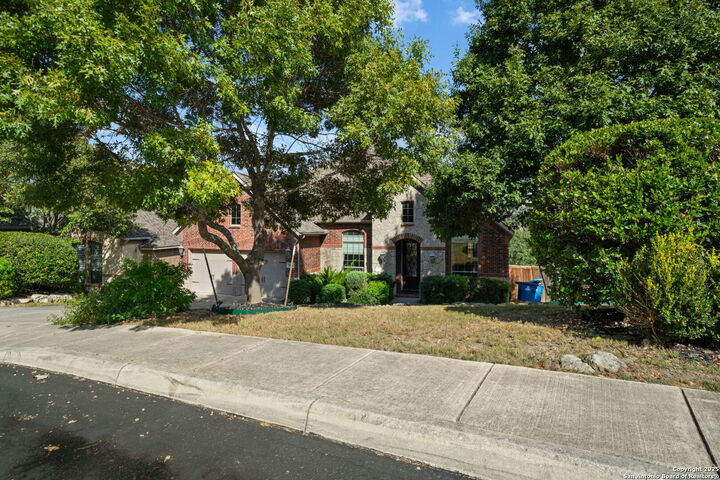 Property Photo:  7807 Hermosa Hill  TX 78256 