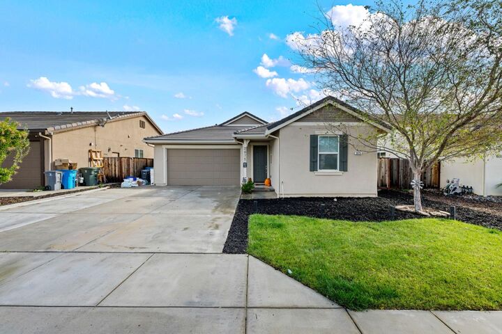 Property Photo:  2875 Walker Way  CA 95023 