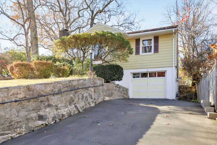 Property Photo: 88 Valleywood Road CT 06807
