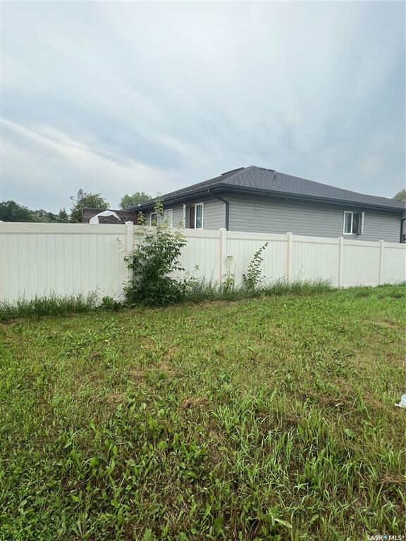 Property Photo: 74 Cameron Way 28 SK S3N 2X3