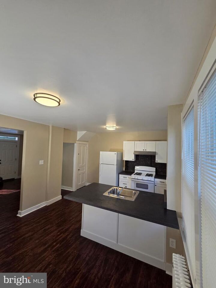 Property Photo: 143 Old Dorwart PA 17603