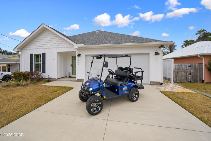 Property Photo:  21720 Pompano Avenue  FL 32413 