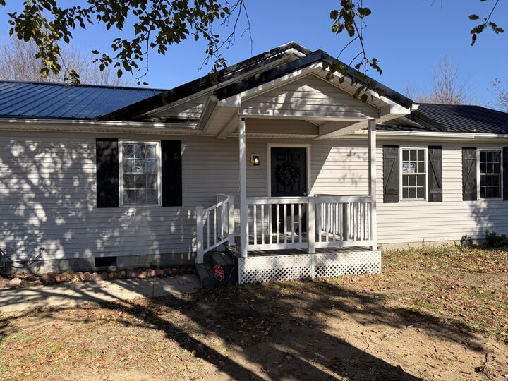 Property Photo: 216 Raintree Circle KY 40484