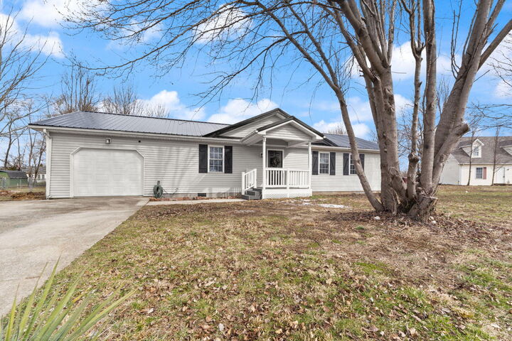 Property Photo: 216 Raintree Circle KY 40484