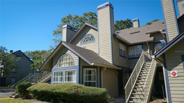 Property Photo: 964 Helmsley Court 100 FL 32746