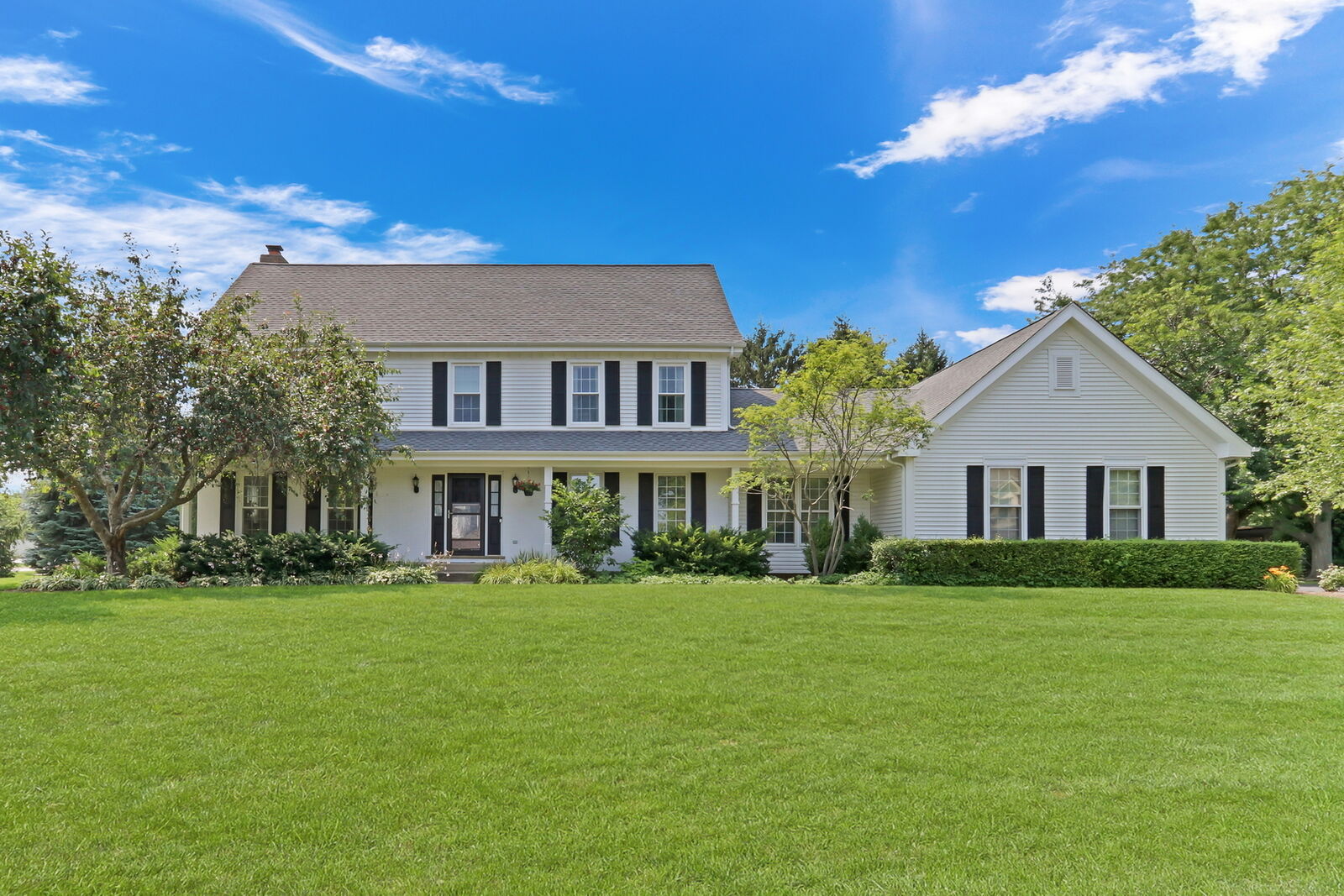 Property Photo:  17533 W Mill Creek Crossing Drive  IL 60031 