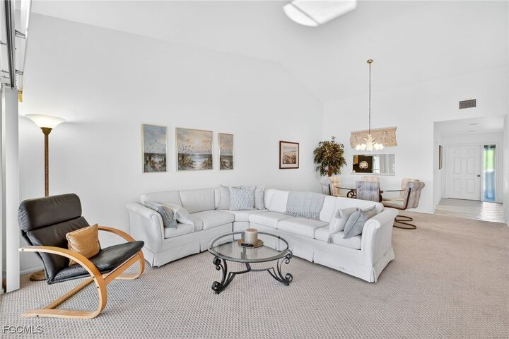 Property Photo:  15448 Admiralty Circle 11  FL 33917 