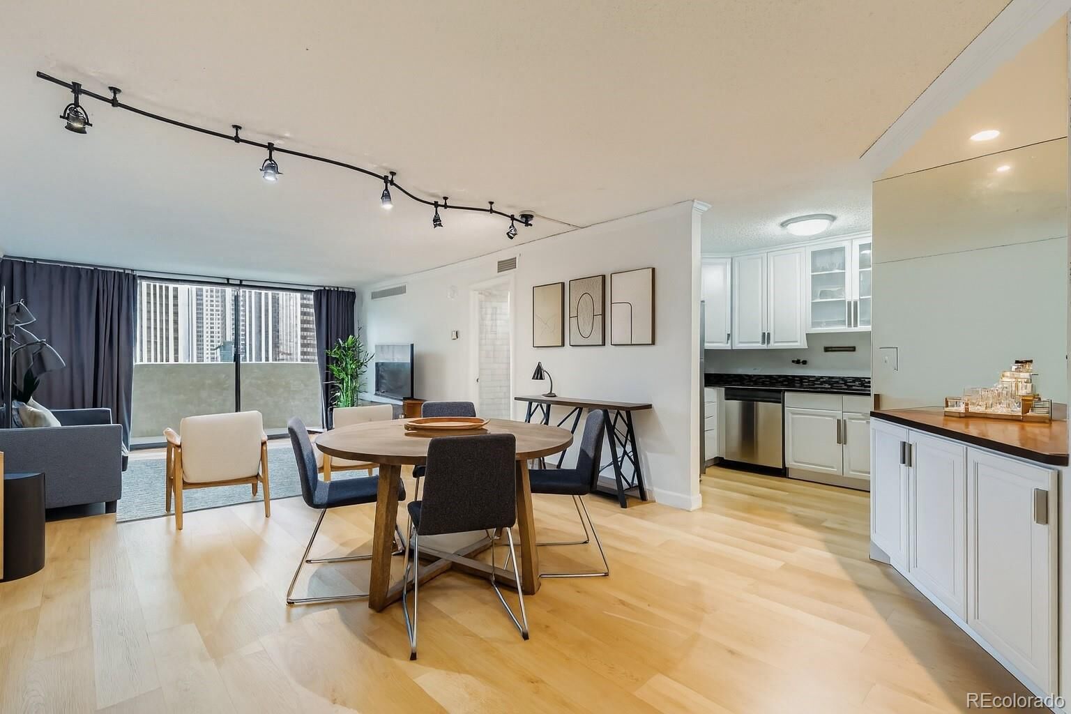 Property Photo:  1020 15th Street 12H  CO 80202 