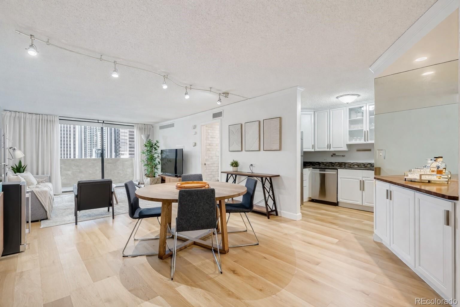 Property Photo:  1020 15th Street 12H  CO 80202 