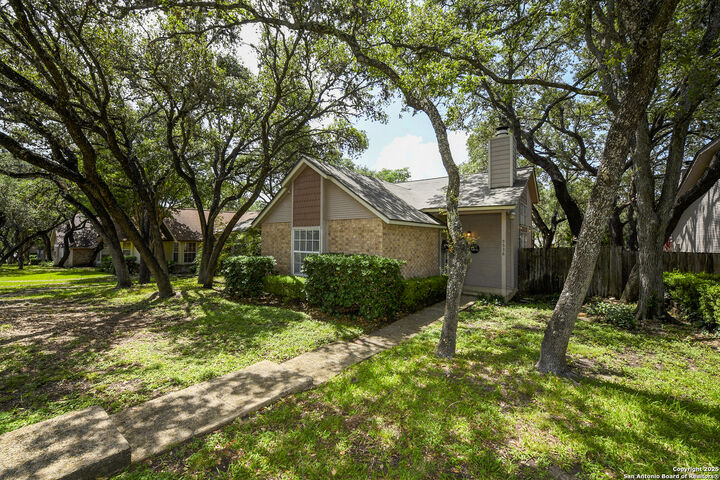 Property Photo: 9536 W Dover Ridge TX 78250