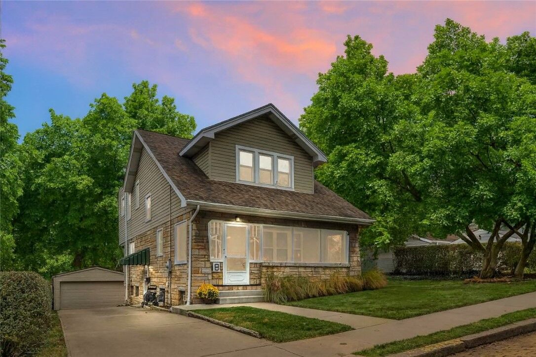 Property Photo:  8 Keswick Ave  PA 15202 