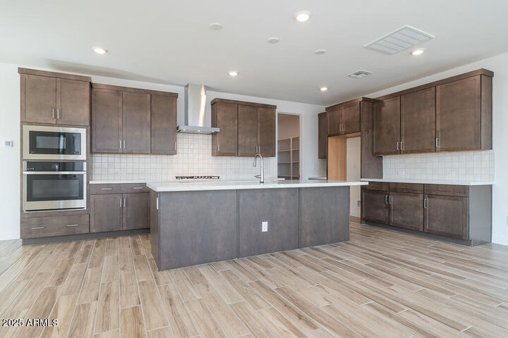 Property Photo:  5927 S Granite Street  AZ 85298 