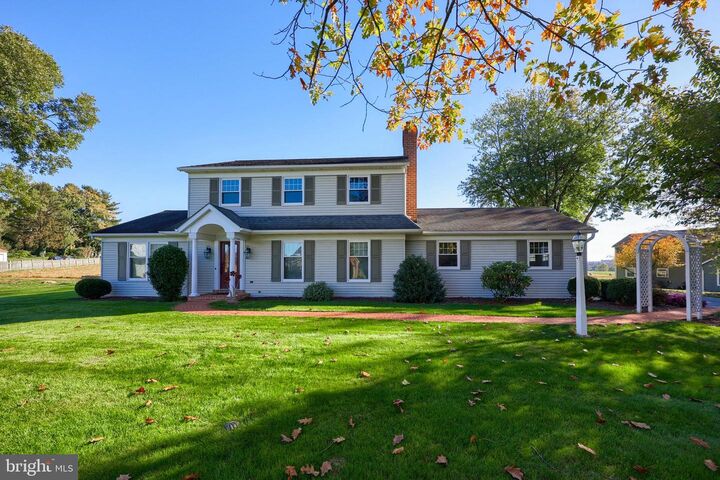 Property Photo: 2 Mill Ridge Court PA 17601