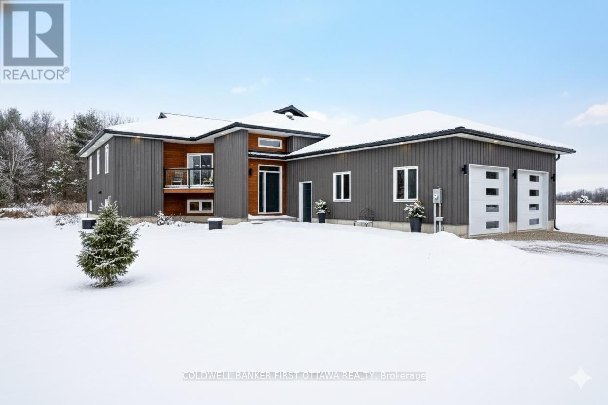 Property Photo:  462 Althorpe Road  ON K7H 3C9 