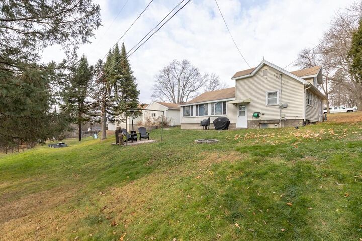 Property Photo: 1019 Single Avenue WI 54403