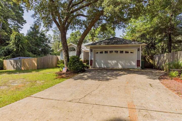 Property Photo:  7111 Nelson Street  FL 32566 