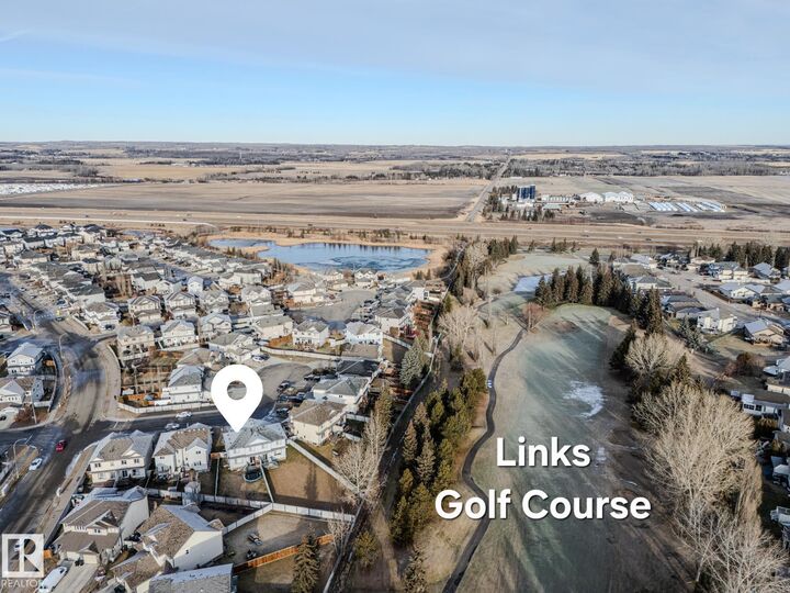 Property Photo: 26 Austin Crest AB T7X 0N4