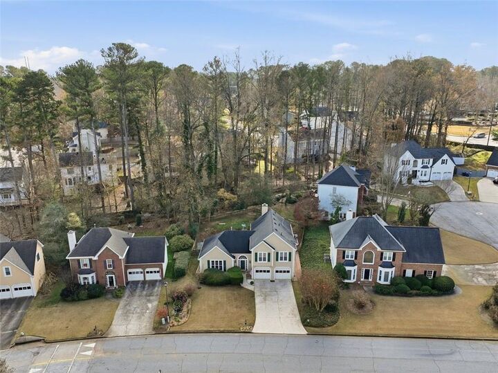 Property Photo: 850 Ashley Laine Walk GA 30043