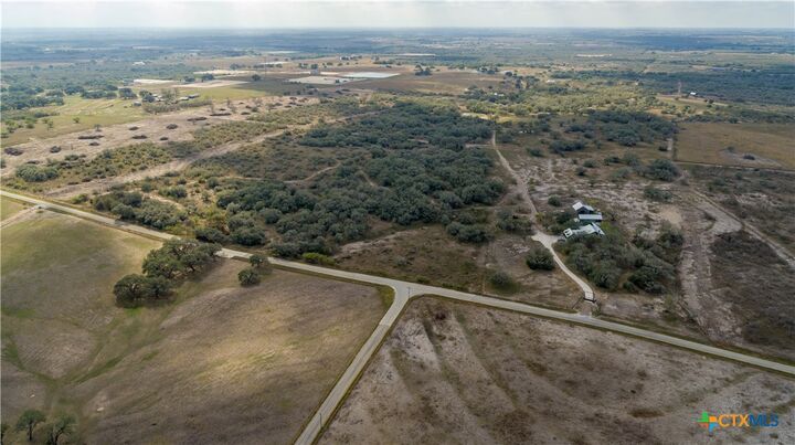 Property Photo: 698 Hilbrich Road TX 77994