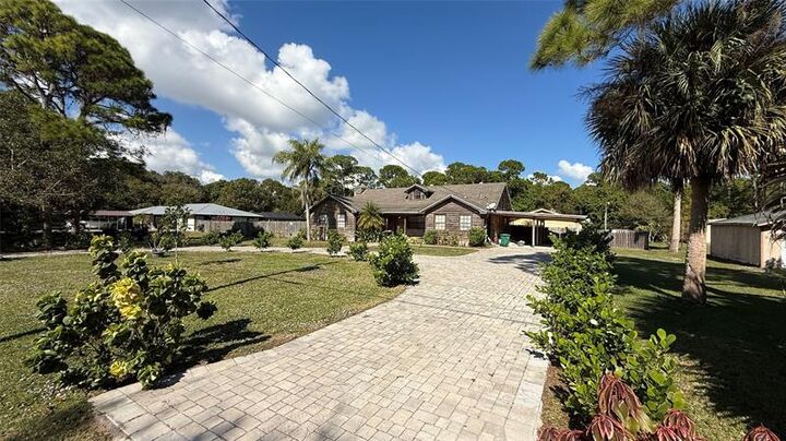 Property Photo:  354 Baysinger Ave  FL 34982 
